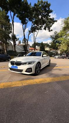 BMW 330e 2.0 16V TURBO HÍBRIDO M SPORT AUTOMÁTICO BMW 330e 2.0 16V TURBO HÍBRIDO M SPORT AUTOMÁTICO